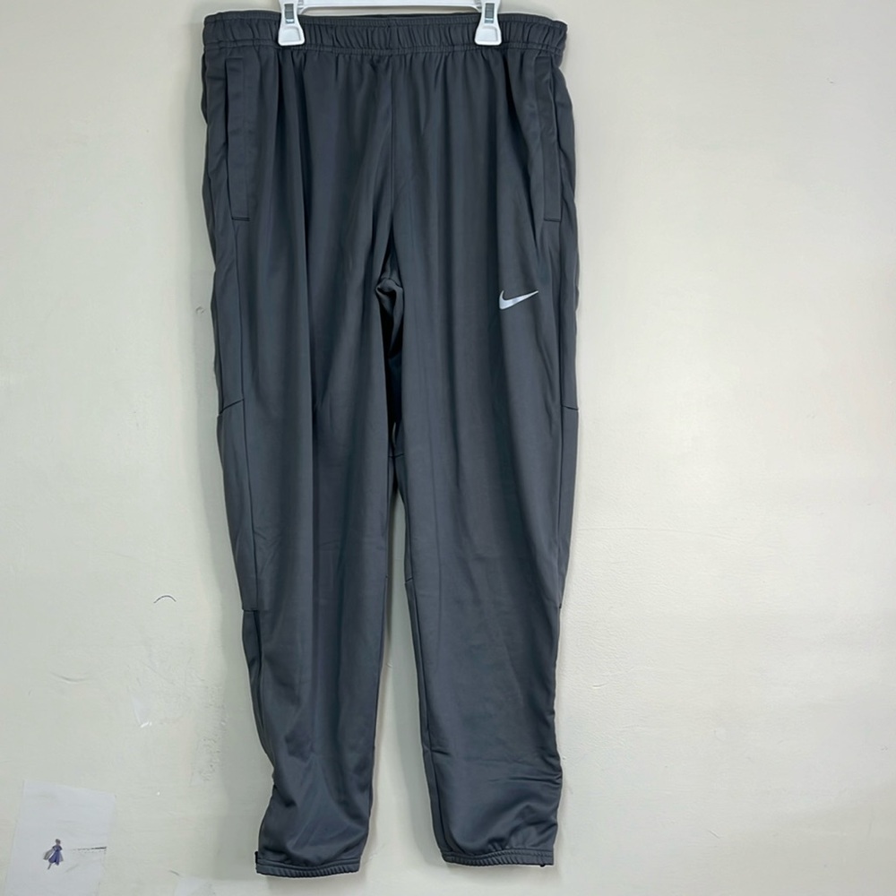 Nike Jogger Pant Grey Size L NWT but no label